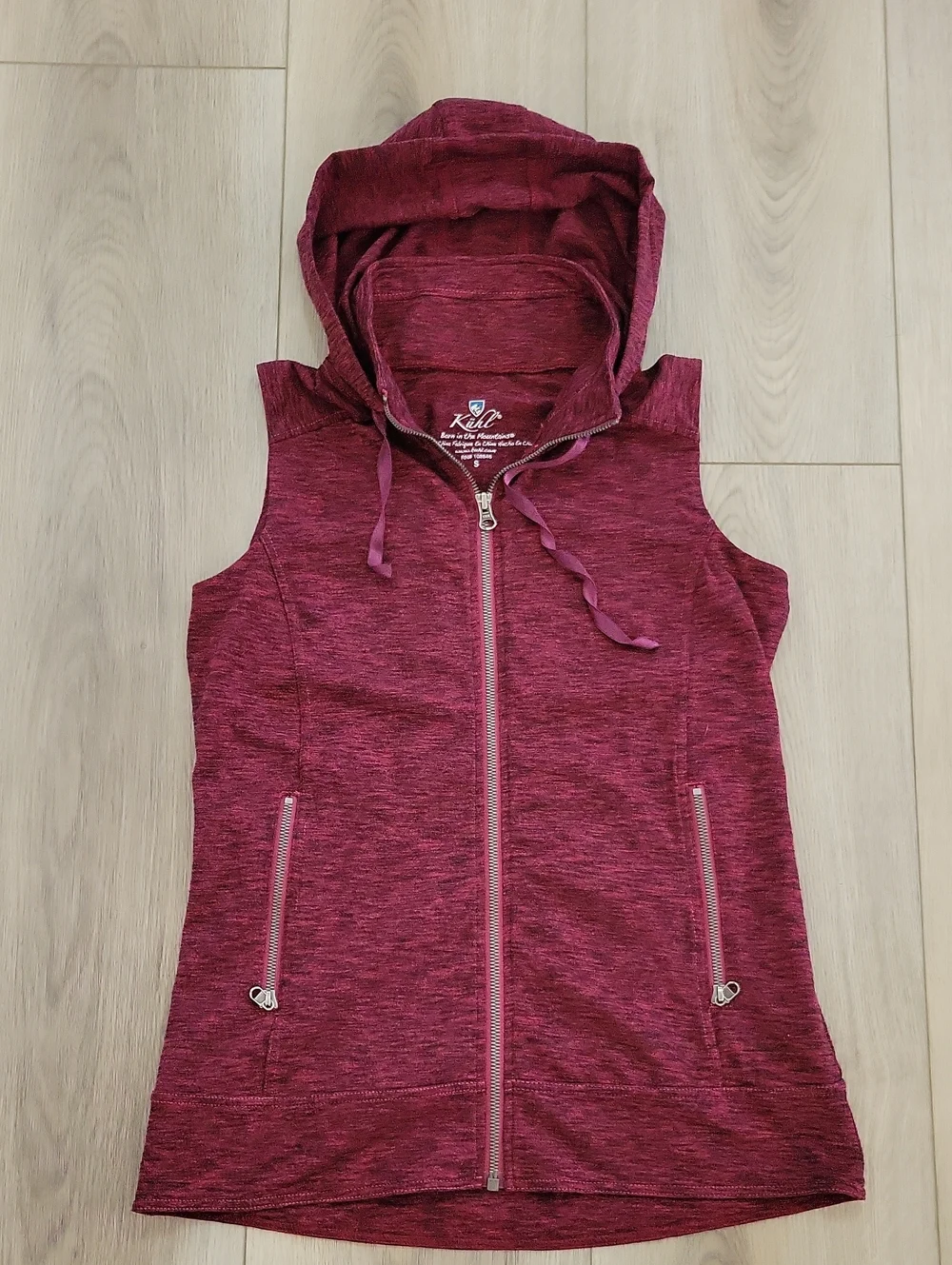 Kuhl Sleeveless Hooded Zip Vest in Burgundy Heather